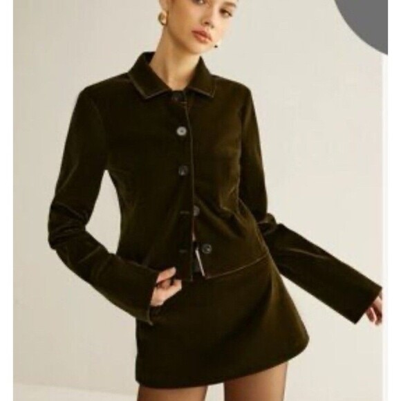 COMMENSE Velvet Lapel Short Blazer Women XL Chocolate Brown Crop Button Jacket - Picture 1 of 16